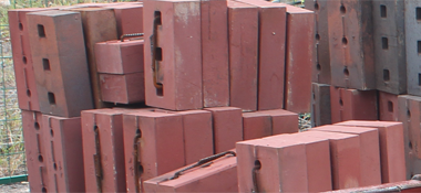 八角機(jī)芯三連體板錘